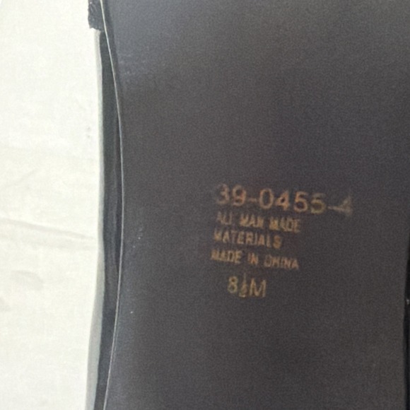Chadwick's Women's  Black  Patent Leather  Heels 8.5 M - Picture 12 of 12